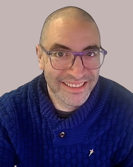Retrato de Javier Ayala, coach de bienestar